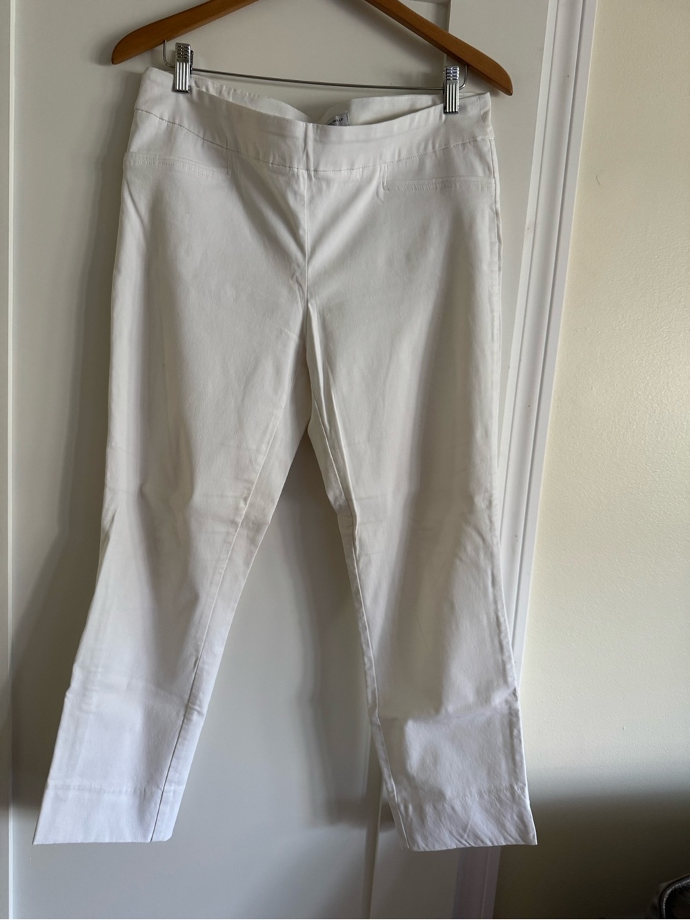 Carolina Belle White Cropped Slim Jeans